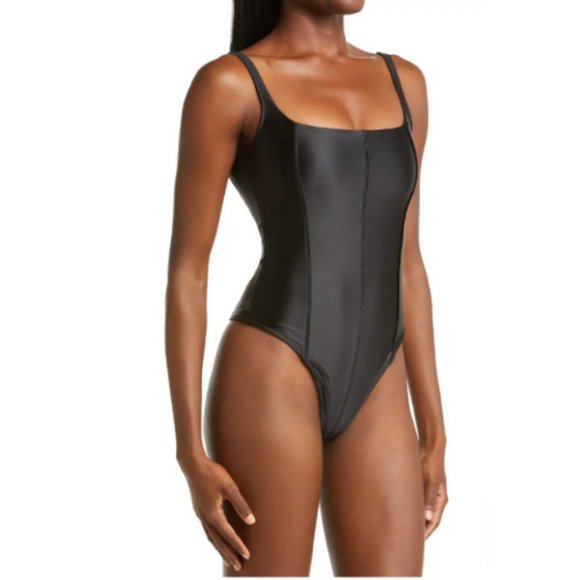 CARDI B X REEBOK Bodysuit - Picture 2 of 5